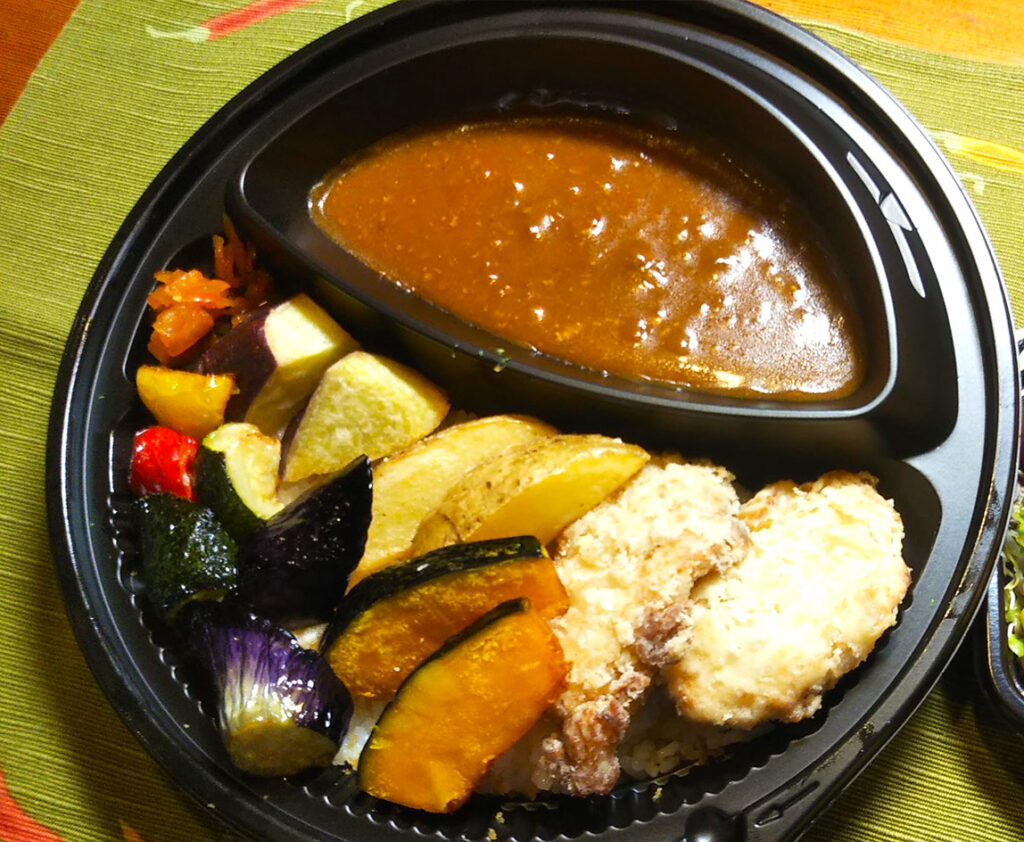 鶏唐揚げカレー弁当